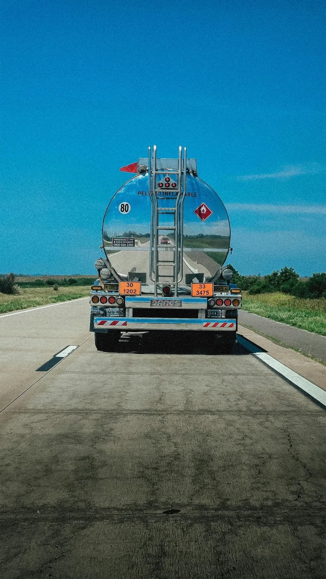 BettyJet fuel delivery truck